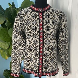 Vintage L.L. Bean Women's Merino Lamb’s Wool Button Up Cardigan